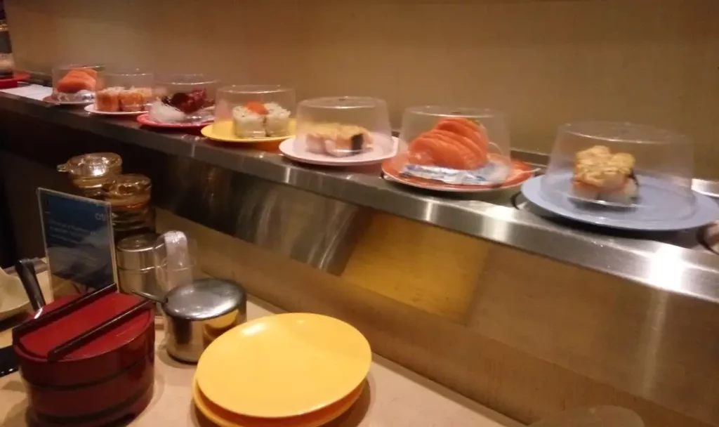 Cara Pesan Menu di Sushi Tei Berdasarkan Warna Piring